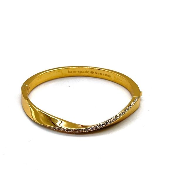 Kate Spade Paved Crystals on gold plated with hinge closure - Picture 1 of 5